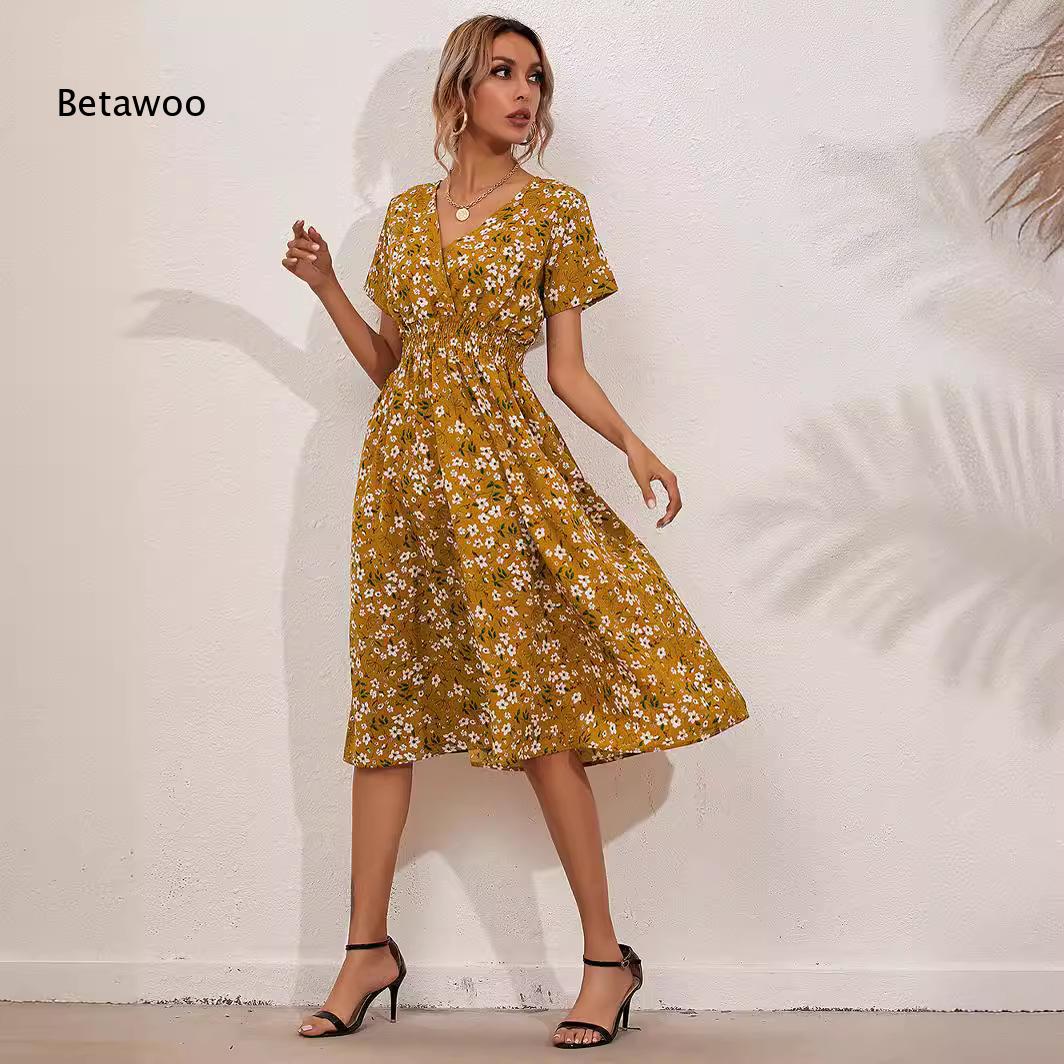 Sundress Midi Floral - เดรสลายดอกไม้ Ditsy ความยาวปานกลาง คอวี แขนสั้น เอวสม็อคยางยืด
