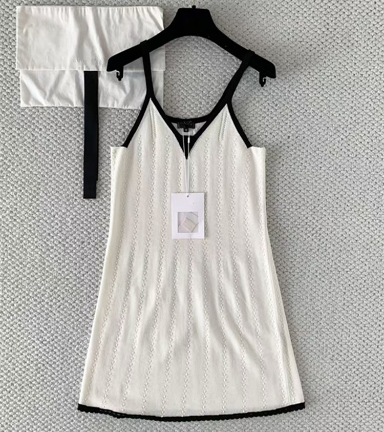 Summer Clothing Styles For Women - ชุดเดรสไหมพรมถักโครเชต์คอวีแบบสายเดี่ยว คอลเลคชั่นใหม่สำหรับฤดูร้อนปี 2026 สไตล์ยุโรปและอเมริกาสำหรับเสื้อผ้าสตรี