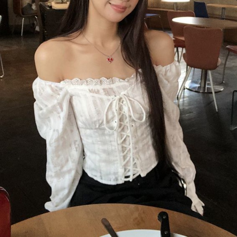 Deeptown สีขาว Lace Up Cropped - Summer Clothing Aesthetic บทวิจารณ์และราคา
